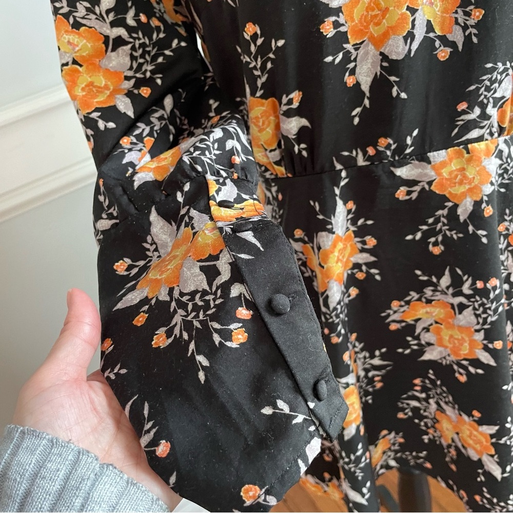 Free People Floral Black and Orange Dress Long Sleeves Button Back Side Zip Sz 8 - Picture 5 of 15